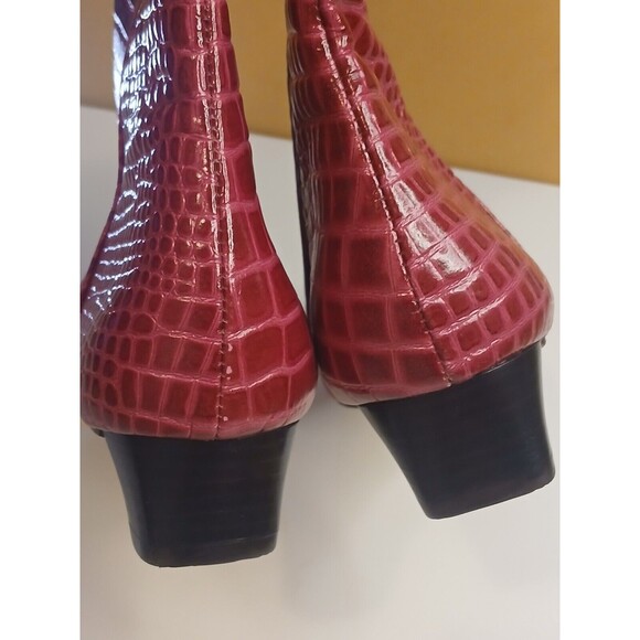 Frances Valentine Sz 9 Mackie Knee High Red/Pink Croc-Embossed Leather Boots - Picture 8 of 16